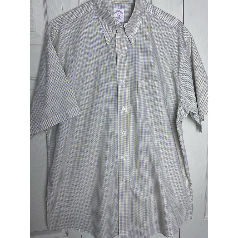 Brooks Brothers 346 Men's Short Sleeve Button Up Dress Shirt Sz Large All Cotton